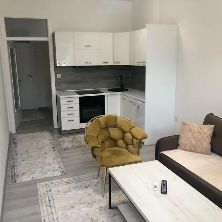 555 Apartment